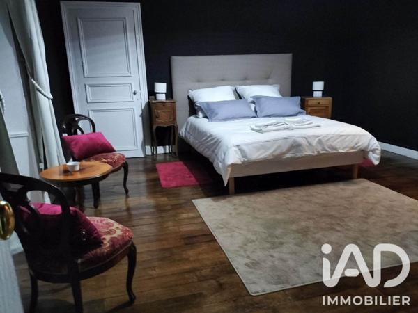 Maison à vendre 11 pièces 850 m² Chantonnay