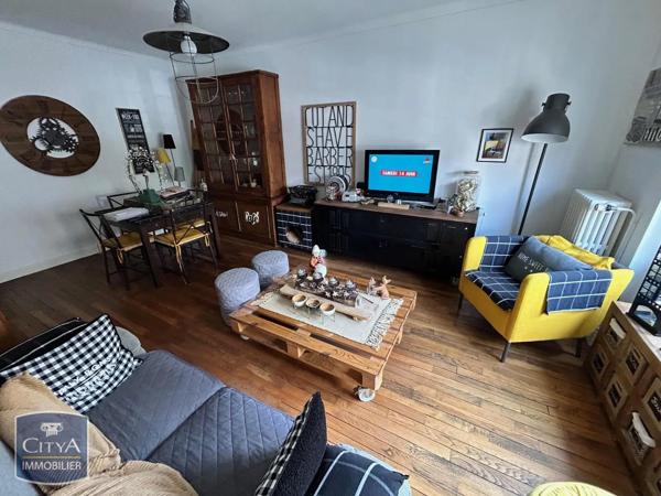 Appartement à louer 2 pièces 56.46m² Charleville-Mézières (08000)