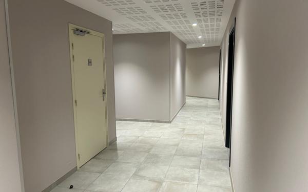 Appartement à vendre    4 pièces • 87,10 m2 Saint-Maurice-de-Beynost