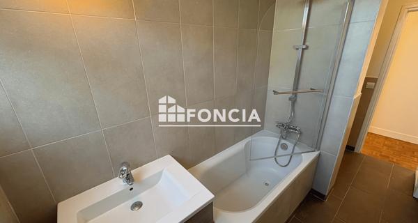 Location Appartement 3 pièces 61.43 m² - Le Vésinet 78110