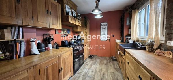 Maison à SAINT-MELOIR-DES-ONDES, 35350 - 8 pièces 126m²