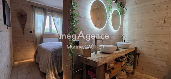 Maison à SAINT-MELOIR-DES-ONDES, 35350 - 8 pièces 126m²