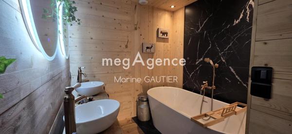 Maison à SAINT-MELOIR-DES-ONDES, 35350 - 8 pièces 126m²