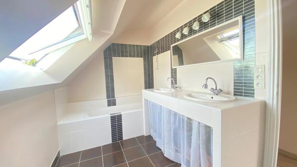 Maison familiale au centre-ville de Pluvigner