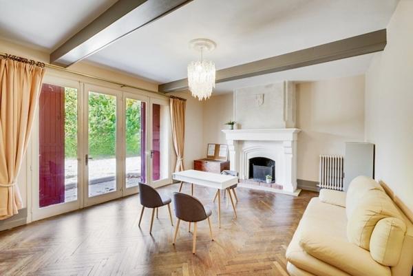 LE PONTET - MURS COMMERCIAUX LOUES, ENSEMBLE DE BUREAUX 151 m²                             310 000