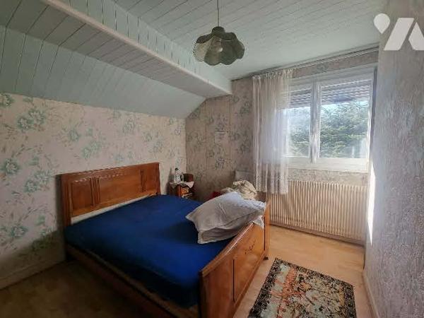 DREUIL LES AMIENS / PAVILLON MITOYEN / 3 CHAMBRES / SOUS-SOL