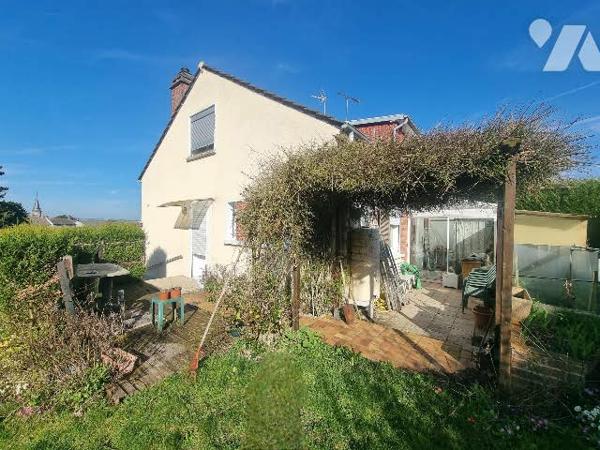 DREUIL LES AMIENS / PAVILLON MITOYEN / 3 CHAMBRES / SOUS-SOL