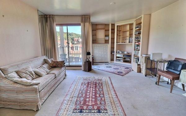 Appartement à vendre    3 pièces • 75,54 m2 Viroflay