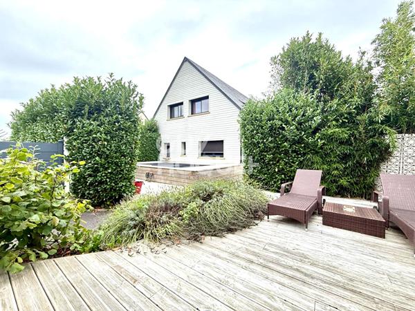 Trouville-sur-Mer - Grande maison familiale avec piscine, sauna et appartement indépendant