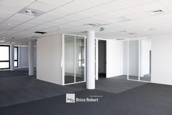 Bureaux à louer à Villeurbanne avec label RT2012 et accès transports