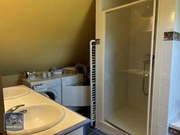 Maison à louer 2 pièces 66.56m²