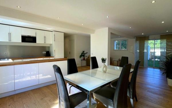 Vente Maison Piscine rénové(e) Castelnau-le-lez   