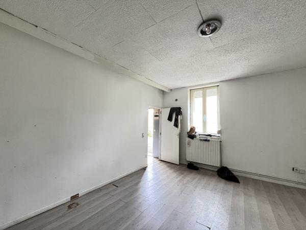 Immeuble à MAUBEUGE (59600)