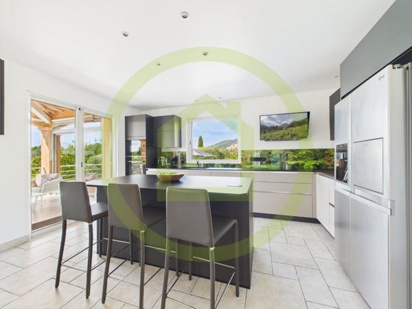 Maison à CHATEAUNEUF GRASSE (06740)