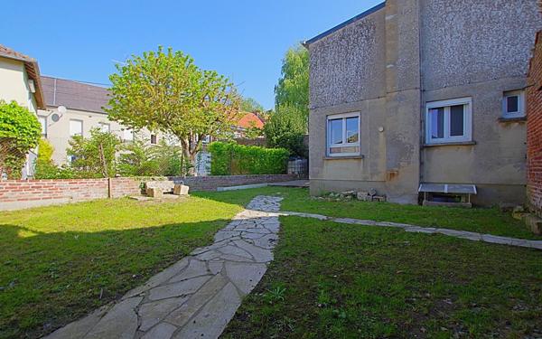 Maison à vendre    4 pièces •  Nesle