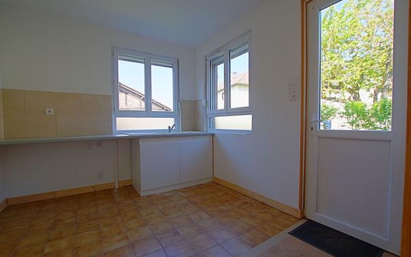 Maison à vendre    4 pièces •  Nesle