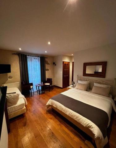 Maison de caractère Mirepoix 11 pièce(s) 400m2