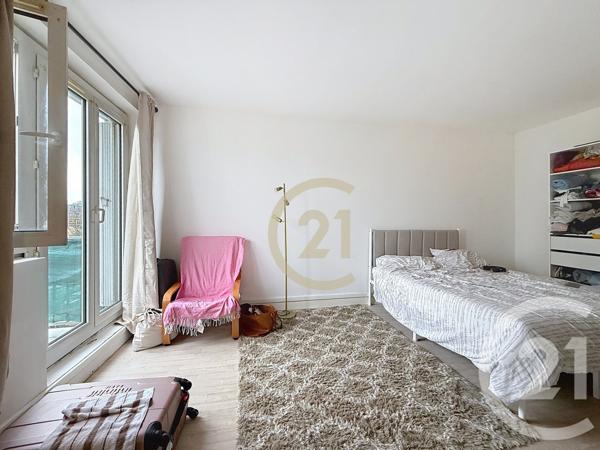 Appartement F1 à vendre  1 pièce - 28 m2 NANTERRE - 92