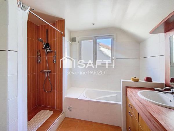 Maison individuelle avec dépendance