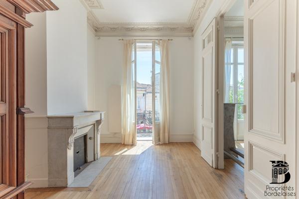 Bordeaux Saint-Genès - Bureaux idéal professions libérales 707 500 € H.A.I.*