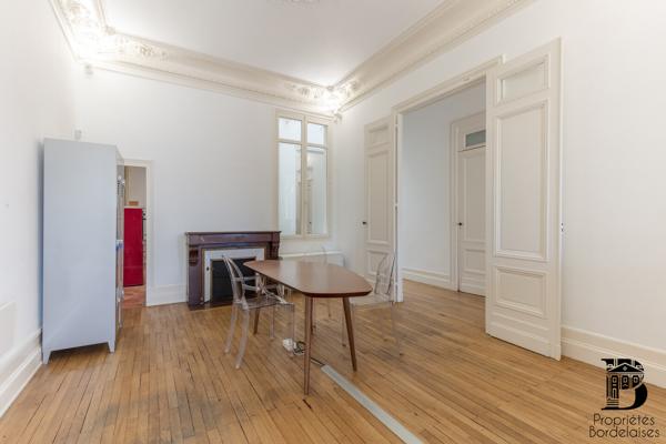 Bordeaux Saint-Genès - Bureaux idéal professions libérales 707 500 € H.A.I.*