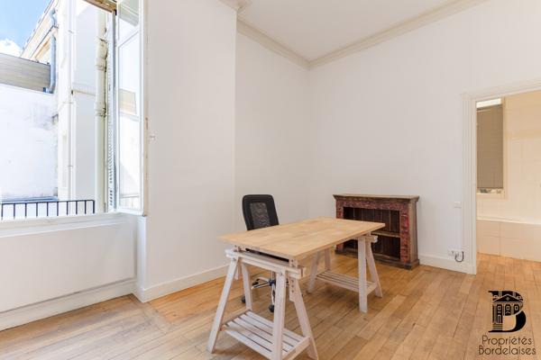 Bordeaux Saint-Genès - Bureaux idéal professions libérales 707 500 € H.A.I.*