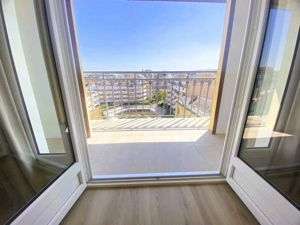 03200 VICHY -APPARTEMENT DE STANDING 2 PIÈCES AVEC BALCON TERRASSE- COEUR DE VILLE