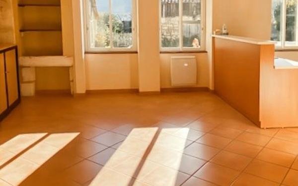 Maison à vendre    3 pièces • 58 m2 Chancelade