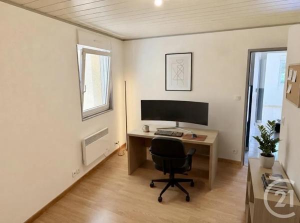 Appartement F3 à vendre  3 pièces - 56,53 m 2   PONTARLIER  - 25