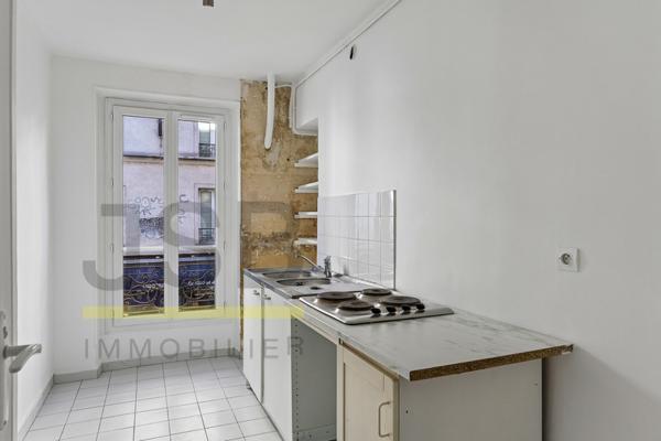 75011 Paris, 3 pièces - Angle Rue Saint Maur/Rue Jean Pierre Timbaud