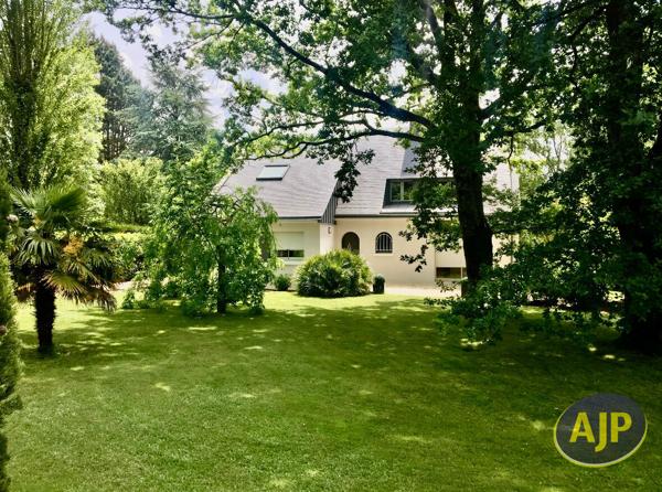 Vente maison Sautron : 569 000 € - AJP Immobilier Sautron