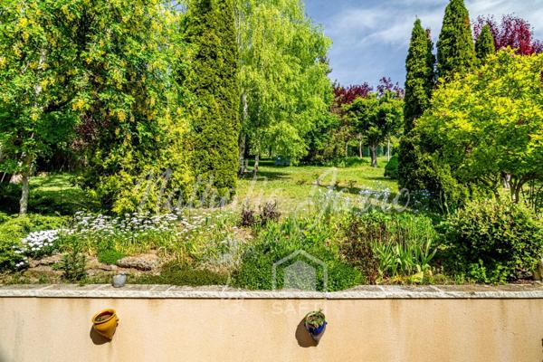 Maison 130 m2 habitable au calme Jardin arboré