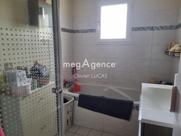 Maison à MANNEVILLE-SUR-RISLE, 27500 - 5 pièces 108m²