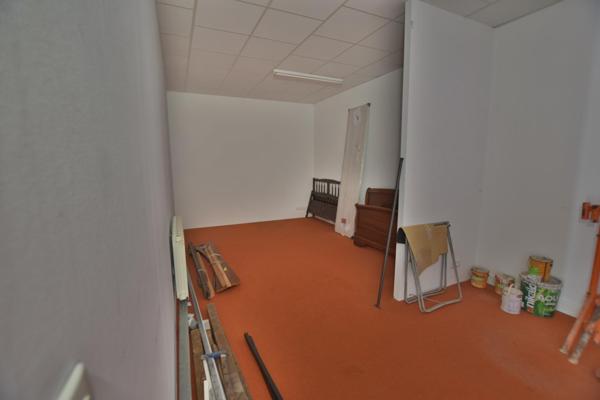 Local Commercial à VEZAC, 24220 - 2 pièces 432m²