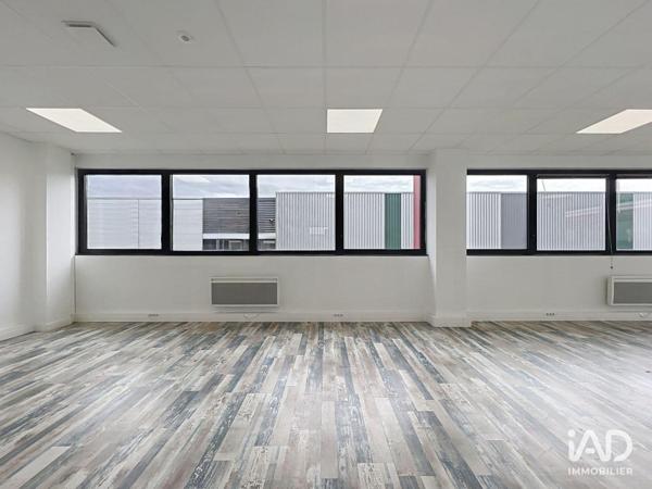 Location local d’activité 270 m² Chanteloup-en-Brie