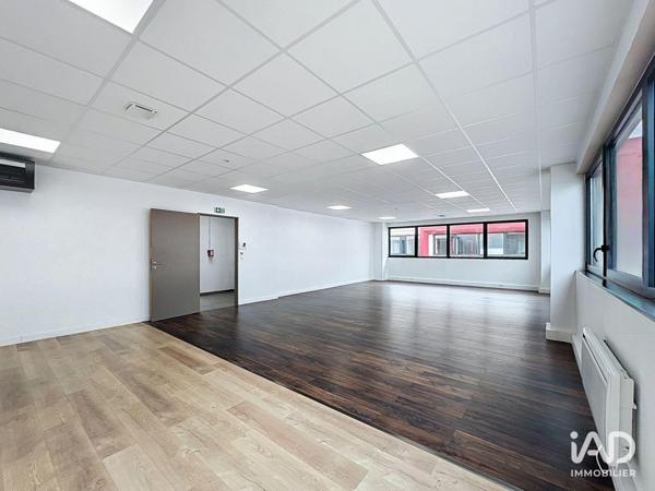 Location local d’activité 270 m² Chanteloup-en-Brie