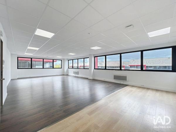 Location local d’activité 270 m² Chanteloup-en-Brie