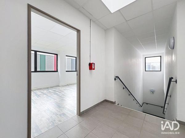 Location local d’activité 270 m² Chanteloup-en-Brie
