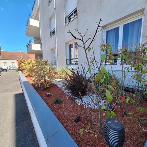 Appartement 3 chambres avec terrasse et garage
