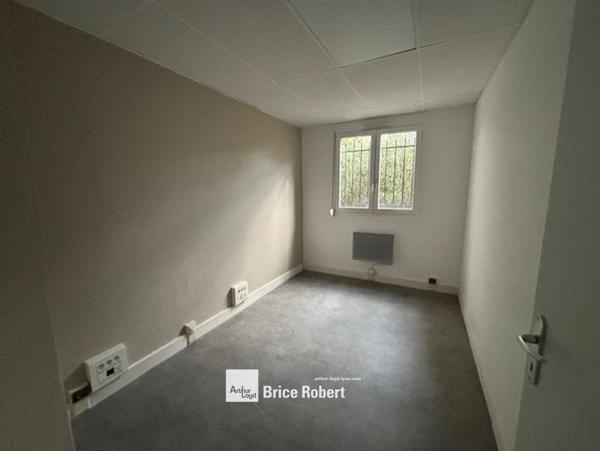Location bureaux ou commerce à Lyon 3ème accès transports et quartier attractif