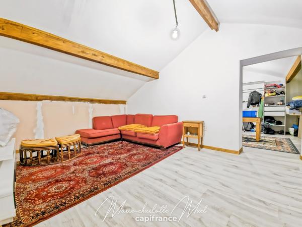 Maison 5 chambres avec piscine au calme