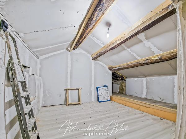 Maison 5 chambres avec piscine au calme