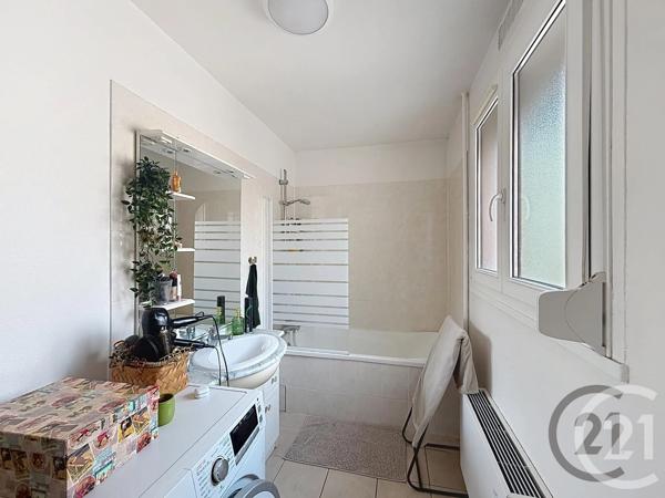 Appartement F2 à vendre  2 pièces - 51,76 m 2   ST CLEMENT  - 89