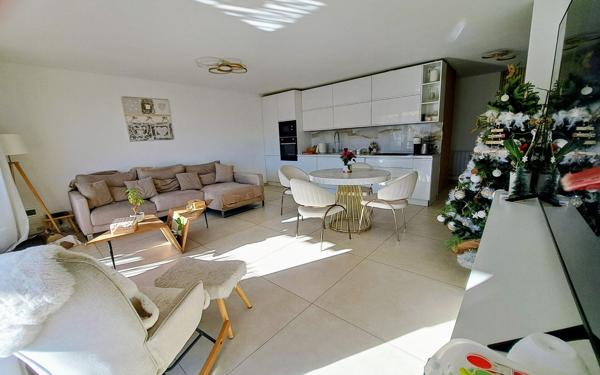 Appartement à vendre    3 pièces • 62,05 m2 Golfe Juan - Vallauris