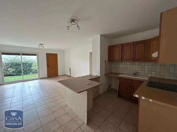 Appartement à louer 4 pièces 85m²