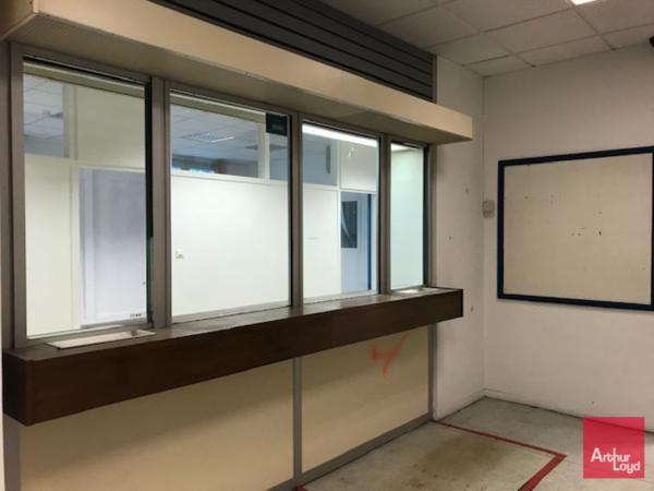 BUREAUX A VENDRE CENTRE VILLE DE NÎMES - ARÈNES