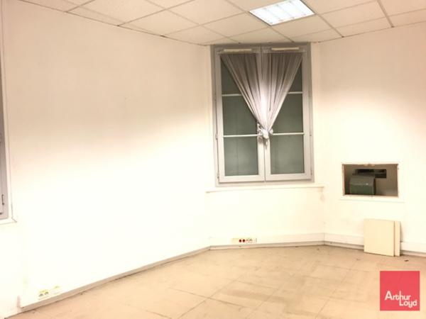 BUREAUX A VENDRE CENTRE VILLE DE NÎMES - ARÈNES