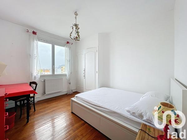 Location appartement 4 pièces 94 m² Grenoble