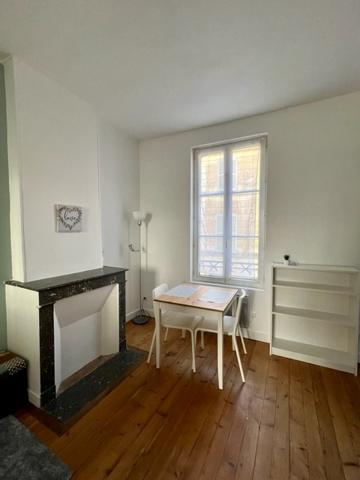 LOCATION Appartement 2 pièces 35m² NIORT