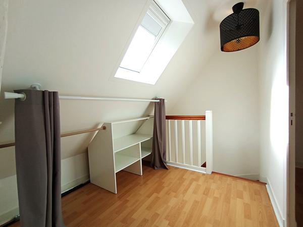 SAINT-GERVAIS-LA-FORET - APPT T3 AVEC JARDIN